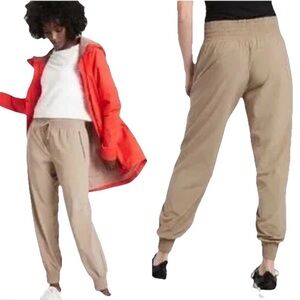 Athleta Camden Jogger Brownstone Beige Track Pants Sweatpants Women’s Sz 2